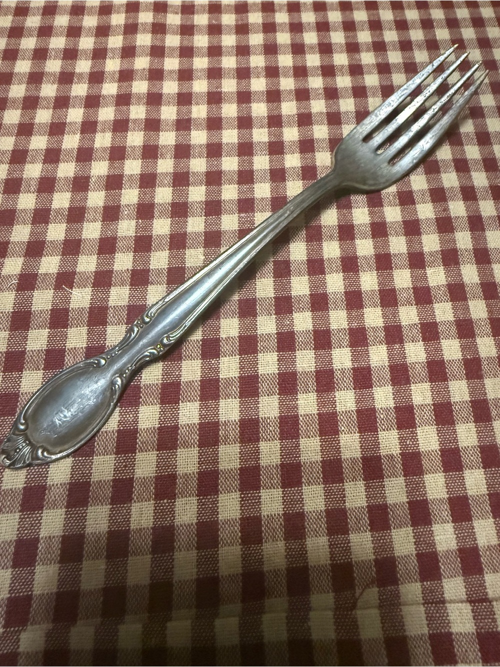 Classic Ornate Silver-Color Dinner Fork - Elegant Flatware